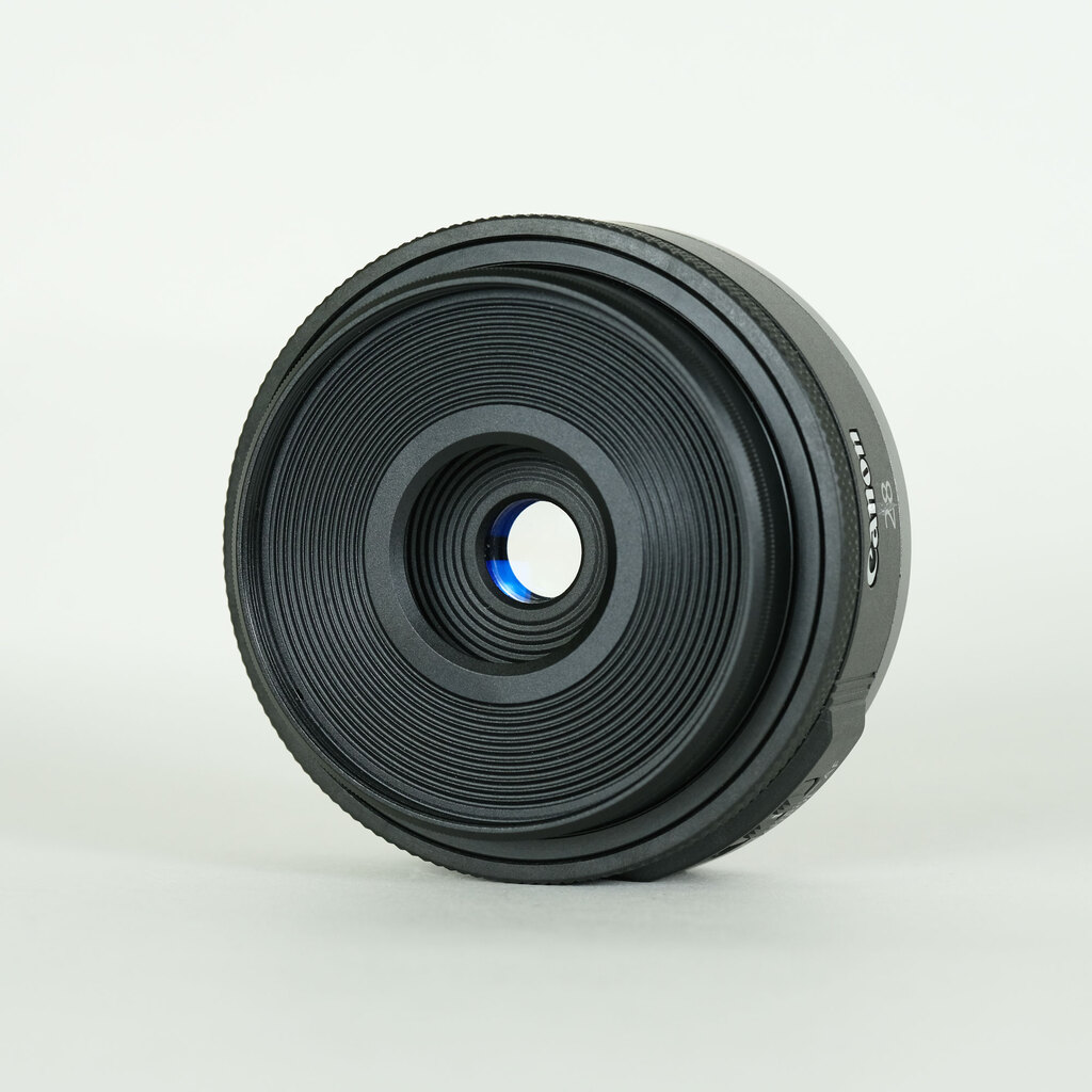 Canon RF28mm F2.8 STM
