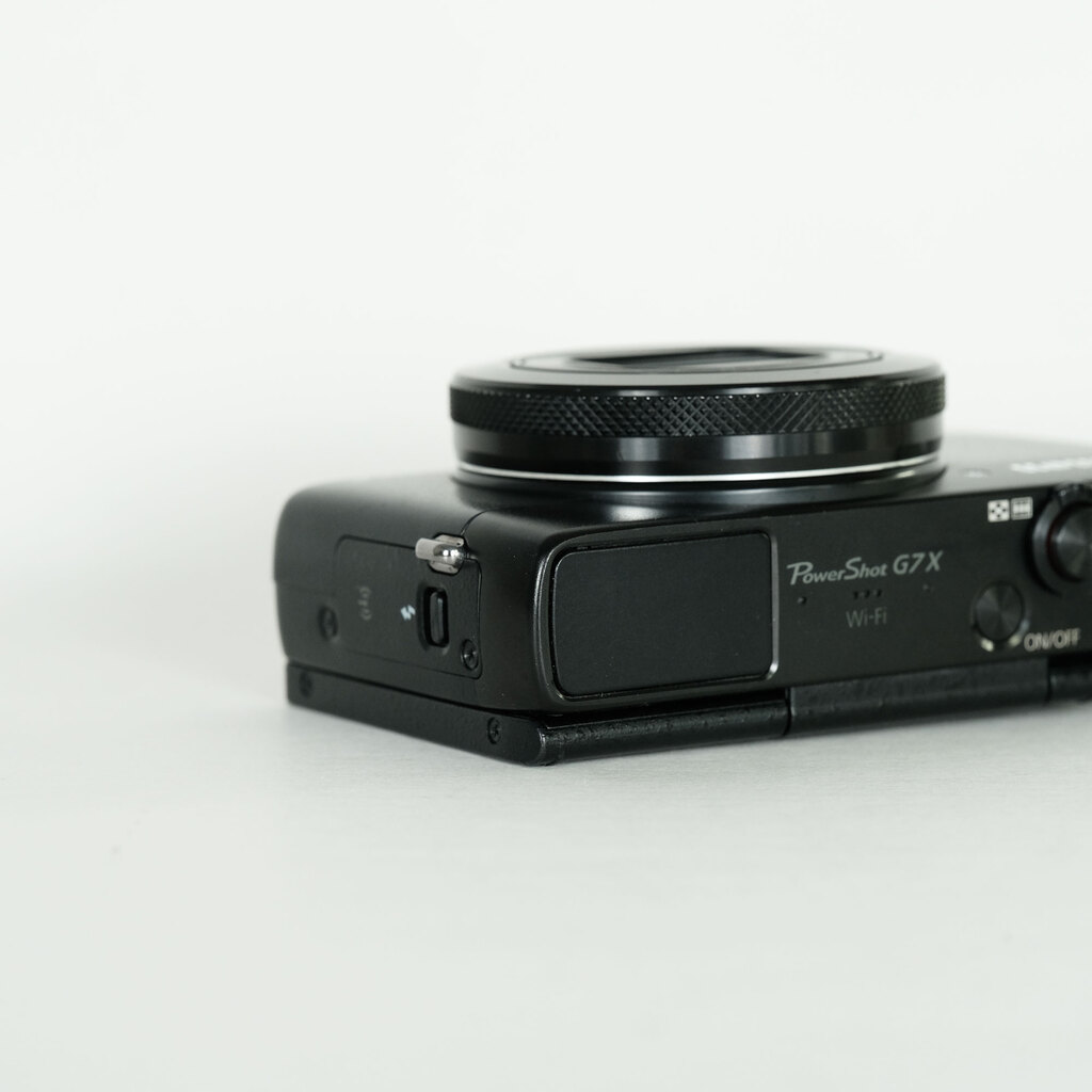 Canon PowerShot G7X