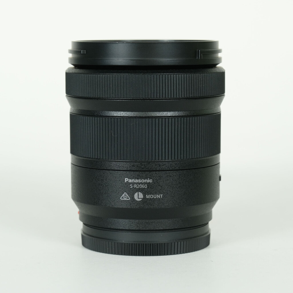 Panasonic LUMIX S 20-60mm F3.5-5.6の出品 | ONE SCENE（ワンシーン）