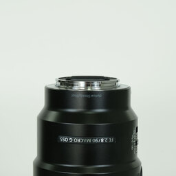 SONY FE 90mm F2.8 Macro G OSS SEL90M28G