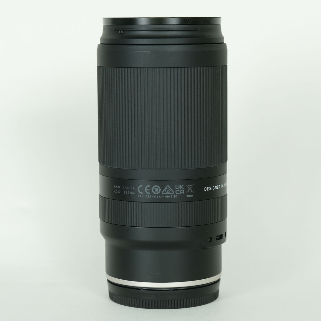 TAMRON 70-300mm F/4.5-6.3 Di III RXD (Model A047) [�j�R��Z�p]