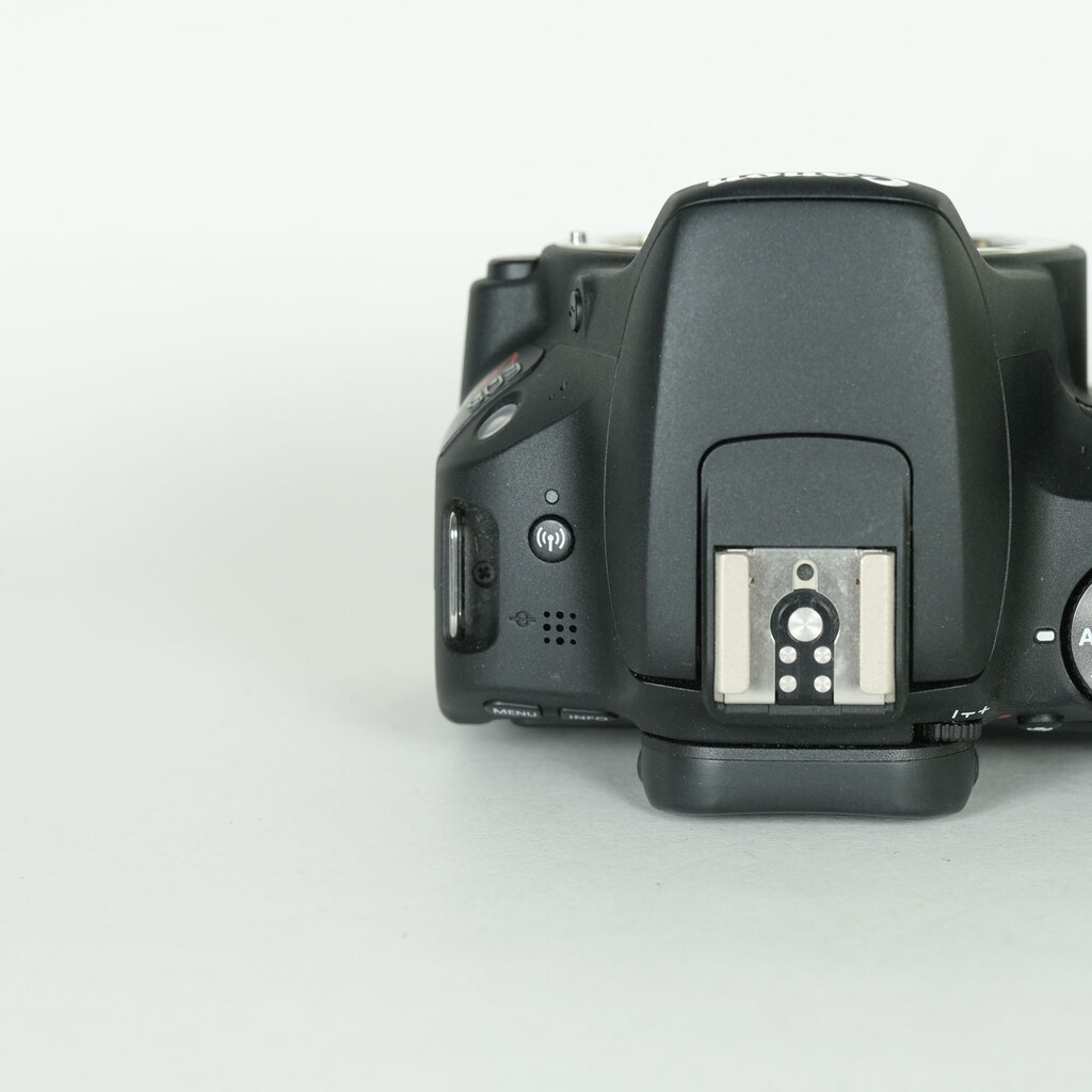 Canon EOS Kiss X9 Canon EOS Kiss X9