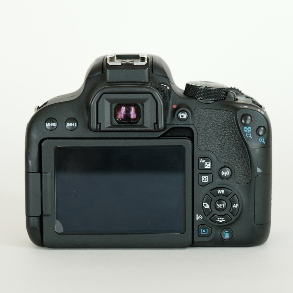 Canon EOS Kiss X9i