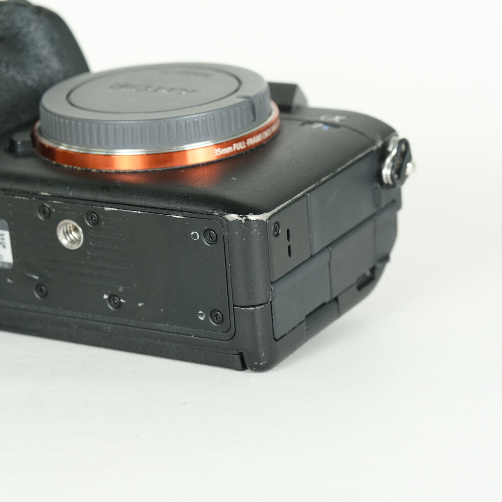 SONY α7S III（ILCE-7SM3）の出品 | ONE SCENE（ワンシーン）