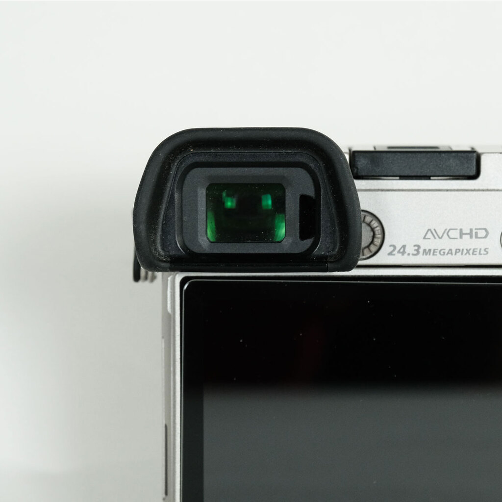 SONY α6000（ILCE-6000）