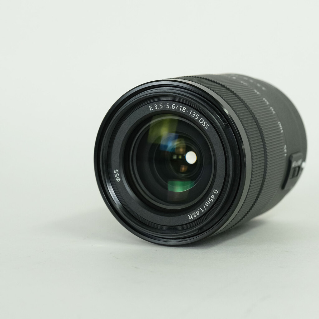 SONY E 18-135mm F3.5-5.6 OSS SEL18135 SONY E 18-135mm F3.5-5.6 OSS SEL18135