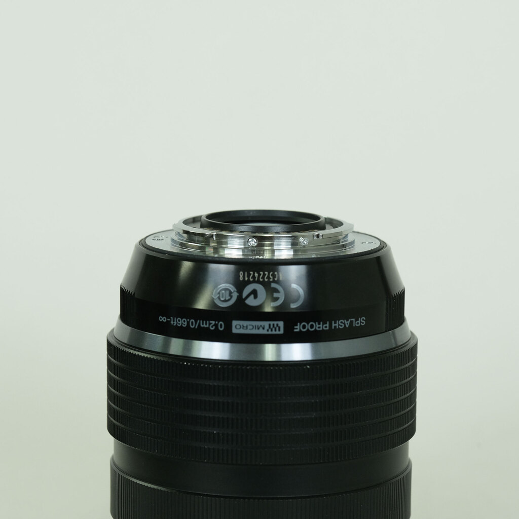 OLYMPUS M.ZUIKO DIGITAL ED 12-40mm F2.8 PRO OLYMPUS M.ZUIKO DIGITAL ED 12-40mm F2.8 PRO