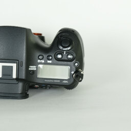 SONY α99II（ILCA-99M2）