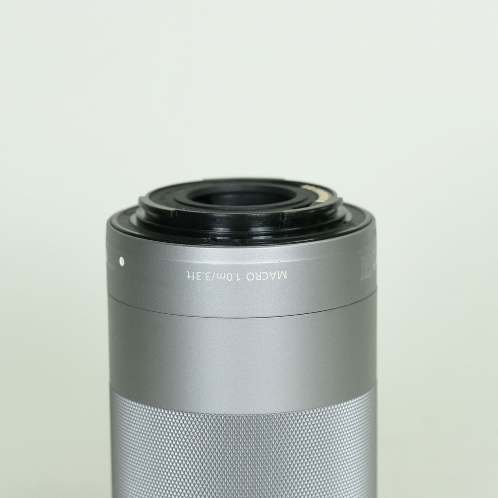 Canon EF-M55-200mm F4.5-6.3 IS STM シルバー