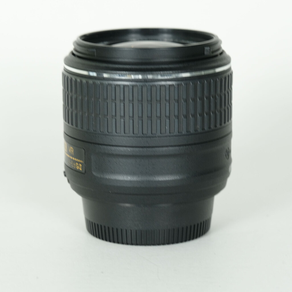 Nikon AF-S DX NIKKOR 18-55mm f3.5-5.6G VR II