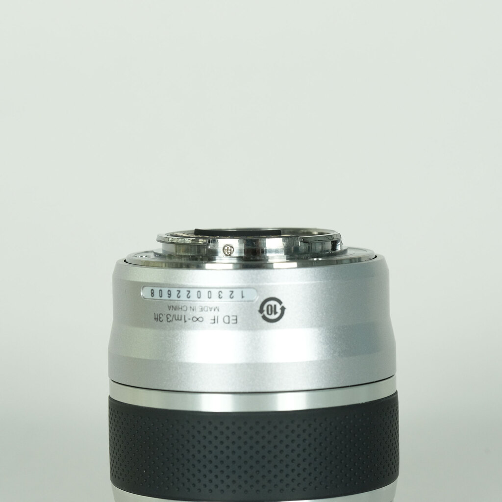 Nikon 1 NIKKOR VR30-110mm f/3.8-5.6 シルバーの出品 | ONE SCENE
