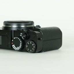 FUJIFILM X-E5