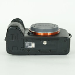 SONY α7 III(ILCE-7M3) SONY α7 III(ILCE-7M3)