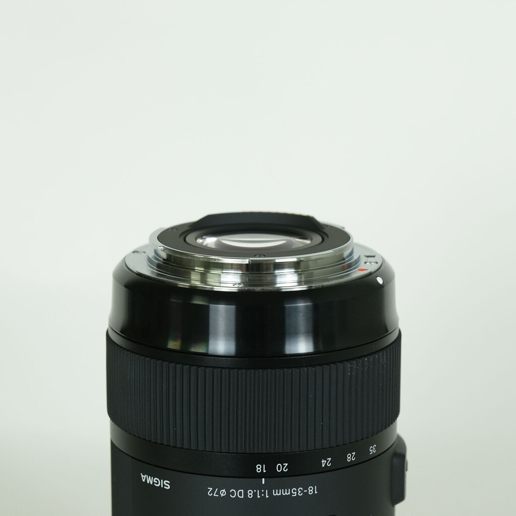 SIGMA 18-35mm F1.8 DC HSM｜Art [キヤノンEF用]