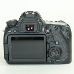 Canon EOS 6D Mark II