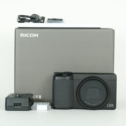 RICOH GR III RICOH GR III