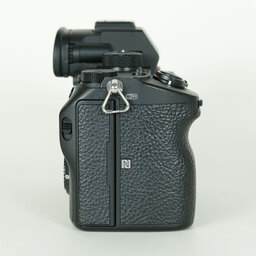 SONY α7 III（ILCE-7M3）