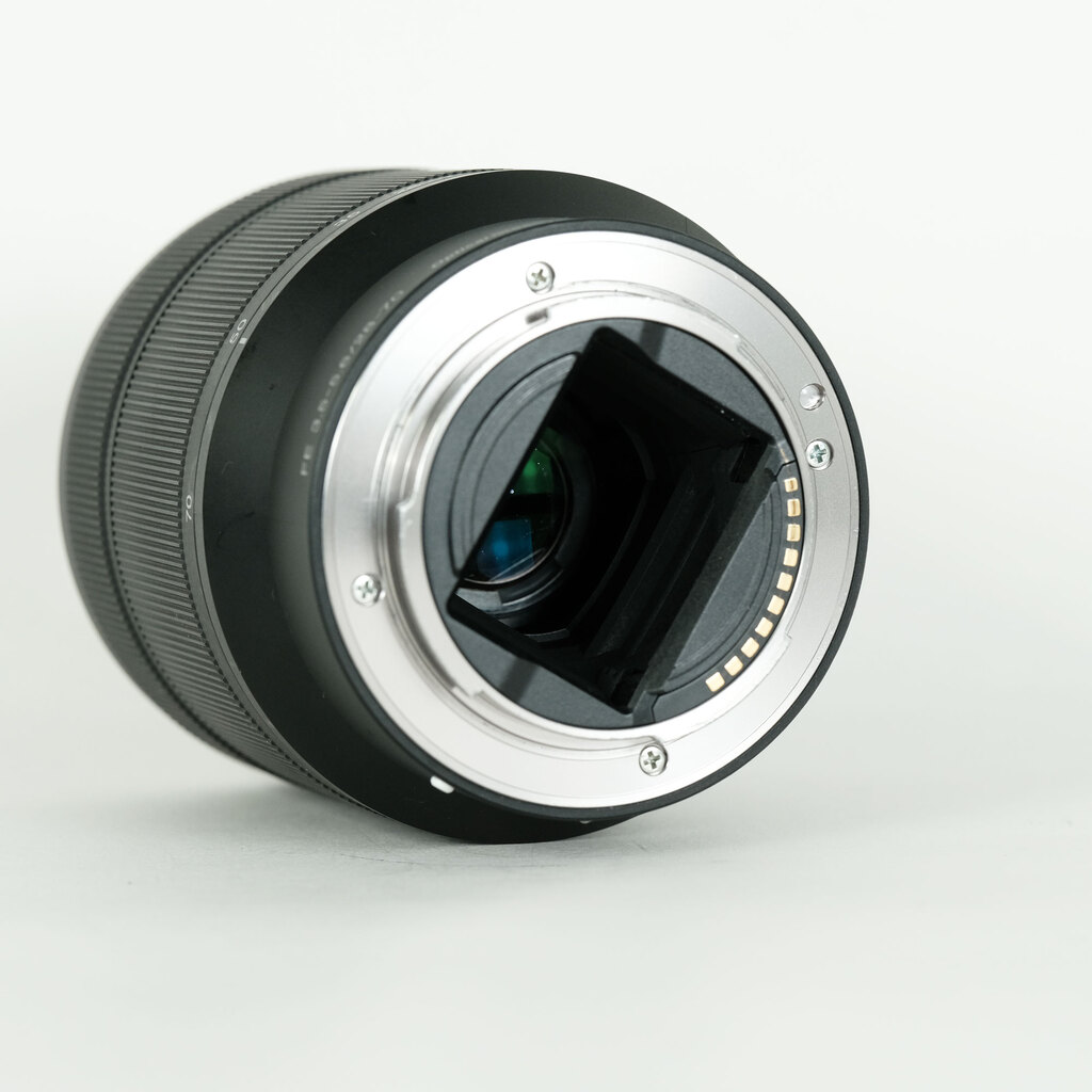 SONY FE 28-70mm F3.5-5.6 OSS SEL2870