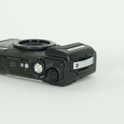 OM SYSTEM Tough TG-7 ブラック