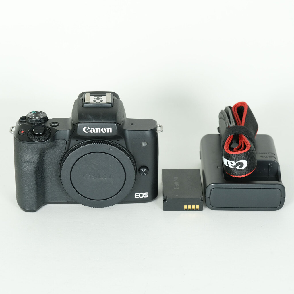 Canon EOS Kiss M2の出品 | ONE SCENE（ワンシーン）