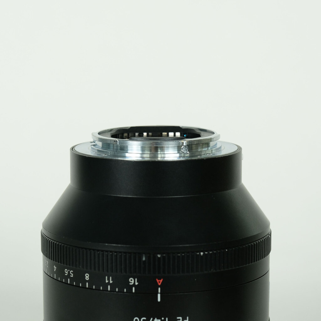 ⑭SONY SEL50F14Z 美品中古 SONY Planar T* FE 50mm F1.4 ZA SEL50F14Zの出品 | ONE SCENE（ワン