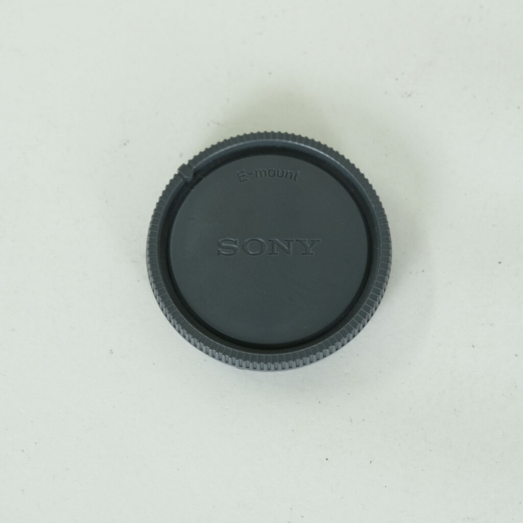 SONY FE 20-70mm F4 G SEL2070G