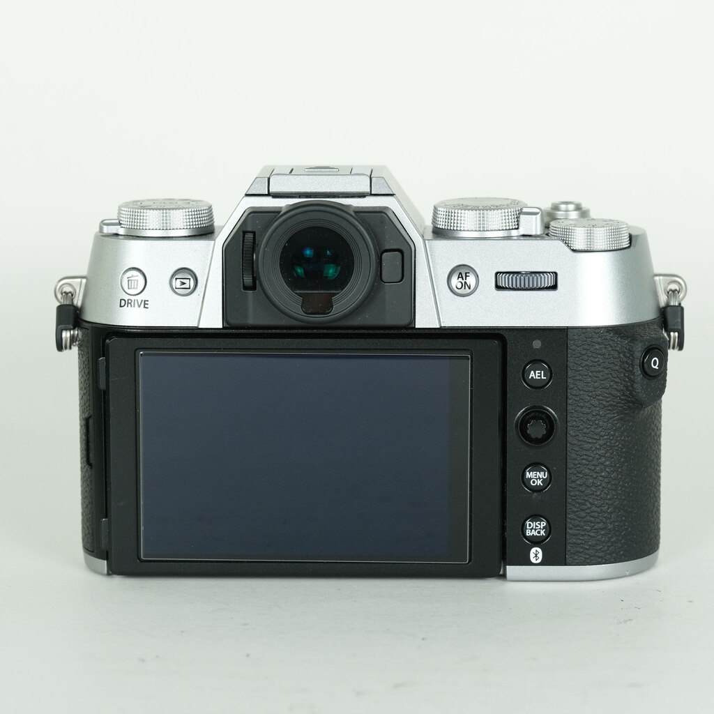 FUJIFILM X-T50 [�{�f�B �V���o�[]