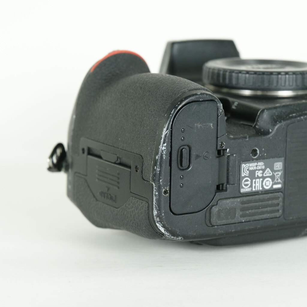 Nikon D810
