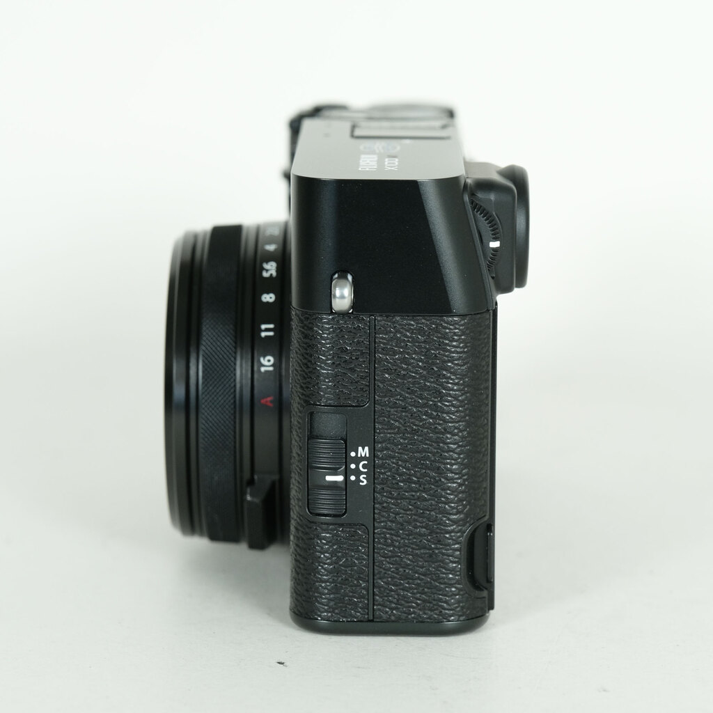 FUJIFILM X100VI