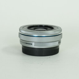 OLYMPUS M.ZUIKO DIGITAL ED 14-42mm F3.5-5.6 EZ シルバー