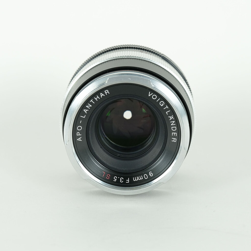 Voigtlander APO-LANTHAR 90mm F3.5 SL (Ai-s) Voigtlander APO-LANTHAR 90mm F3.5 SL (Ai-s)