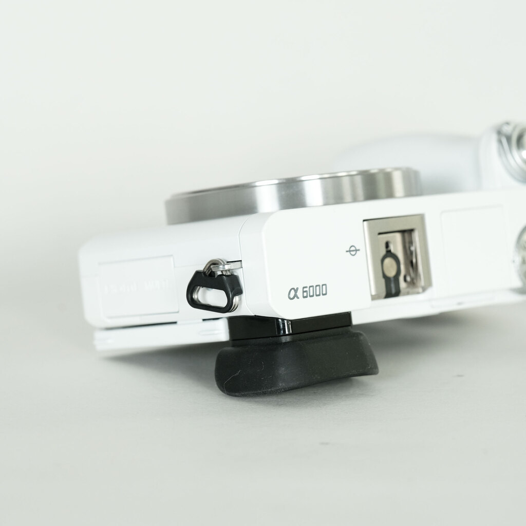 SONY α6000（ILCE-6000）