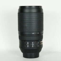 Nikon AF-S VR Zoom-Nikkor 70-300mm F4.5-5.6G IF-ED