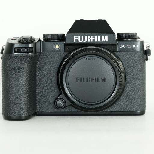 FUJIFILM X-S10