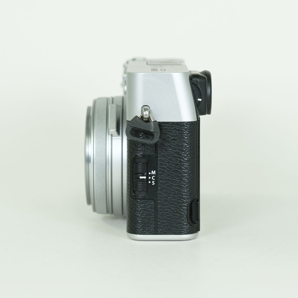 FUJIFILM X100V シルバー FUJIFILM X100V シルバー