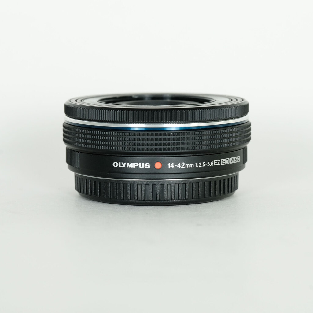 OLYMPUS M.ZUIKO DIGITAL ED 14-42mm F3.5-5.6 EZ ブラック