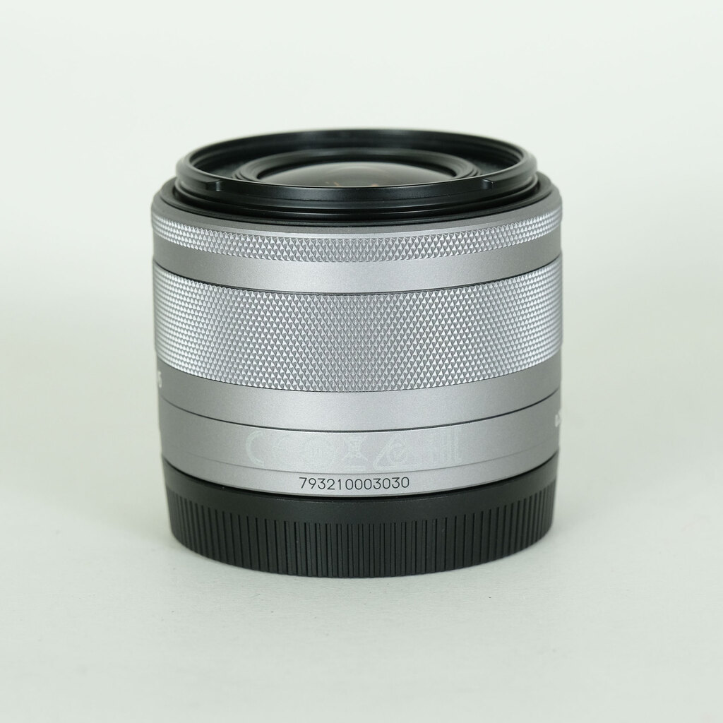 Canon EF-M15-45mm F3.5-6.3 IS STM