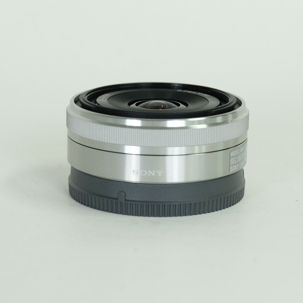 SONY E 16mm F2.8 SEL16F28