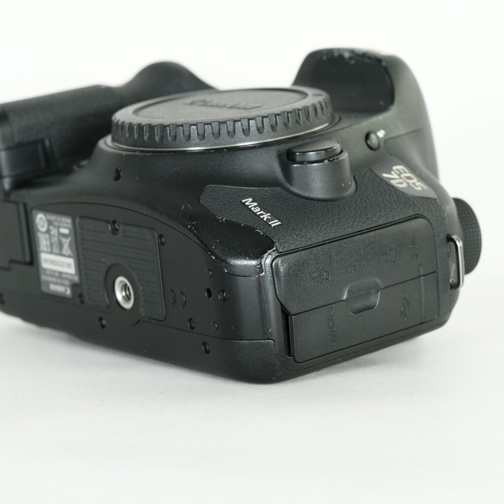 Canon EOS 7D Mark II