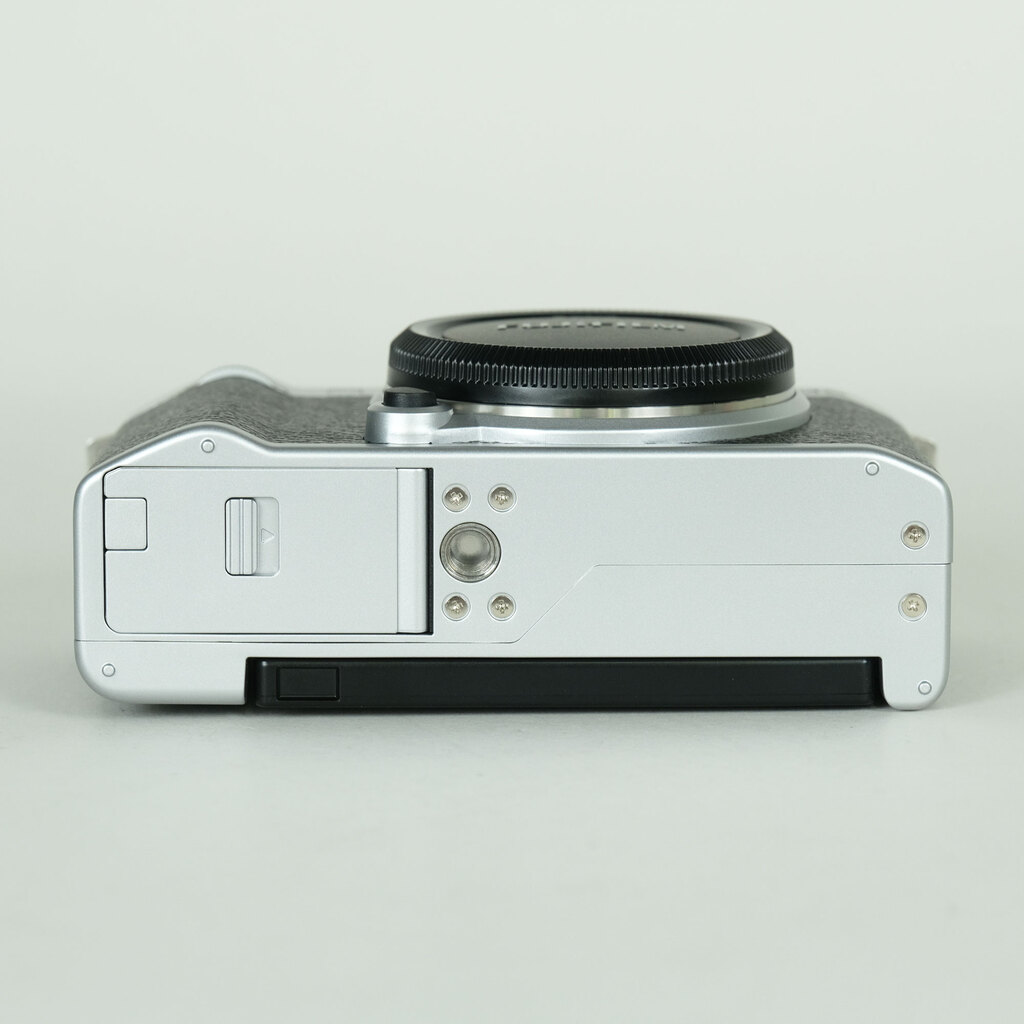 FUJIFILM X-M5 FUJIFILM X-M5