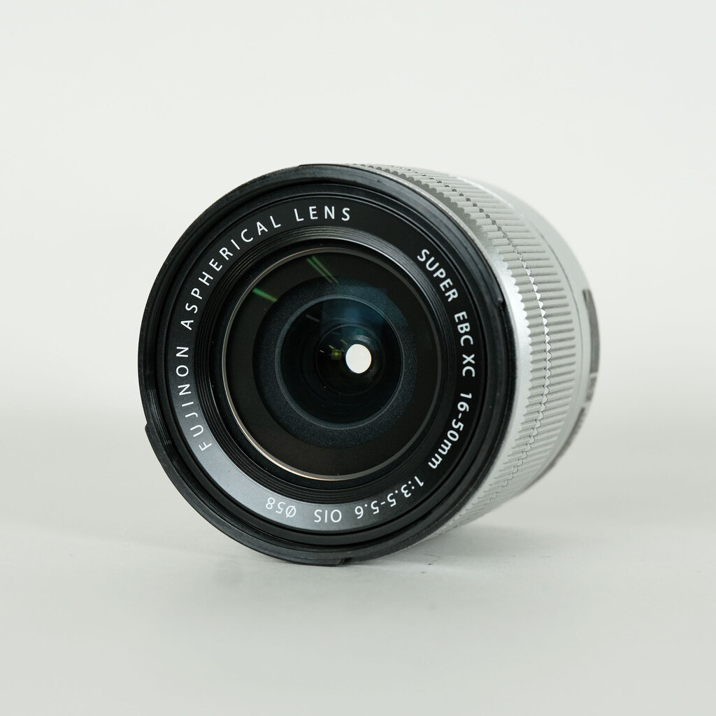 FUJIFILM フジノン XC16-50mm F3.5-5.6 OIS シルバー