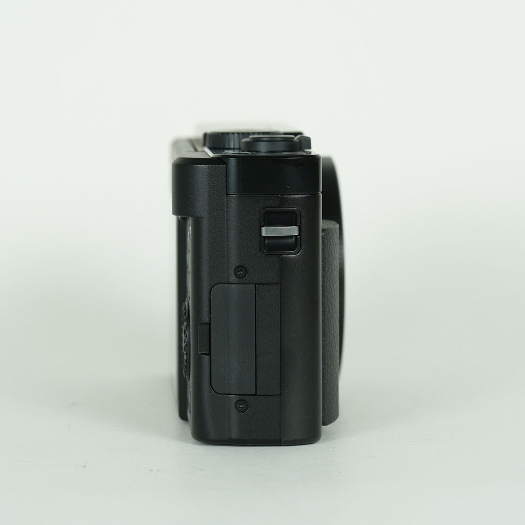 Panasonic LUMIX TZ99 Panasonic LUMIX TZ99