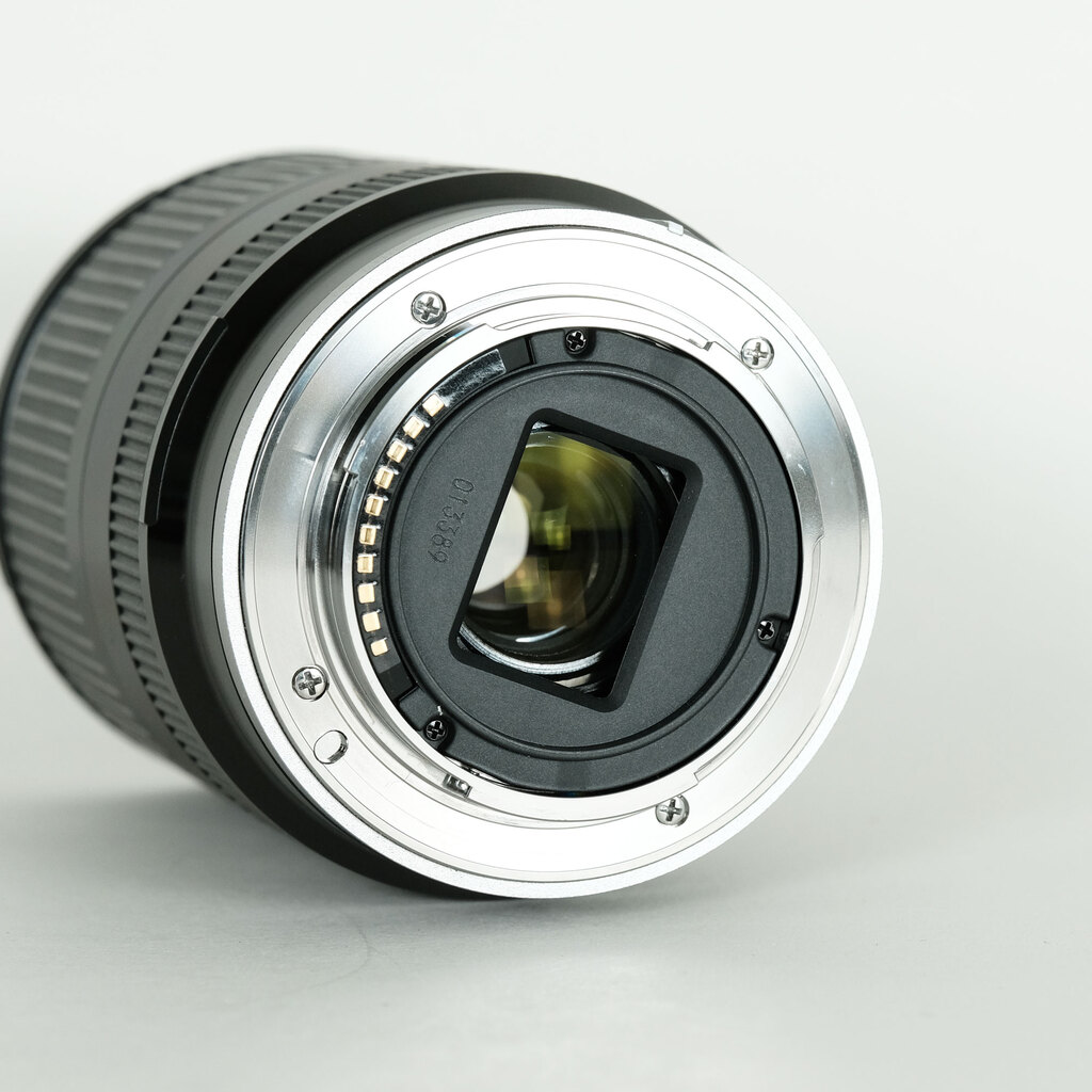 TAMRON 18-200mm F/3.5-6.3 Di III VC (Model B011) [ソニーE用]