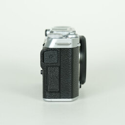 FUJIFILM X-M5 FUJIFILM X-M5