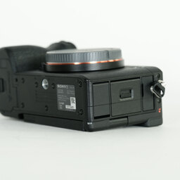SONY α7C II（ILCE-7CM2）