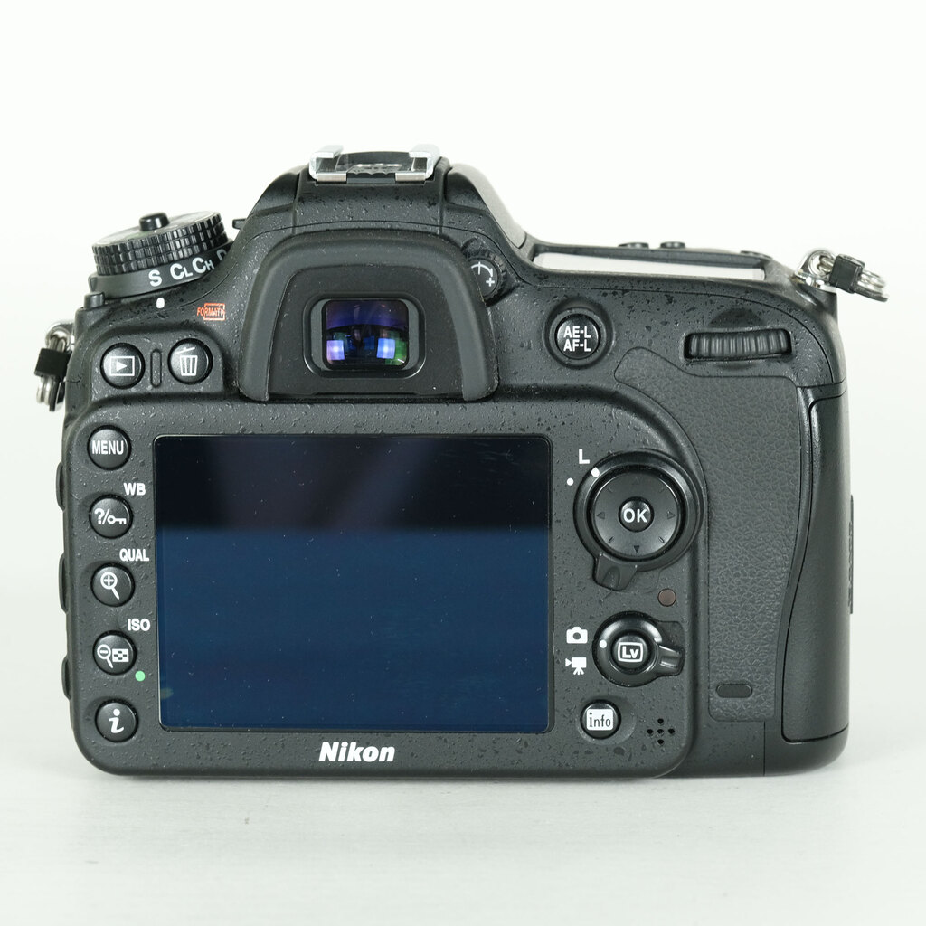 Nikon D7200