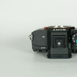 SONY α7 IV(ILCE-7M4) SONY α7 IV(ILCE-7M4)