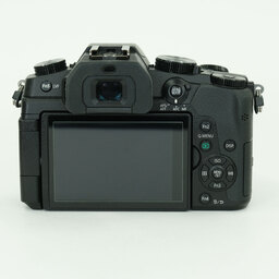 Panasonic LUMIX DMC-G8
