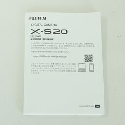 FUJIFILM X-S20