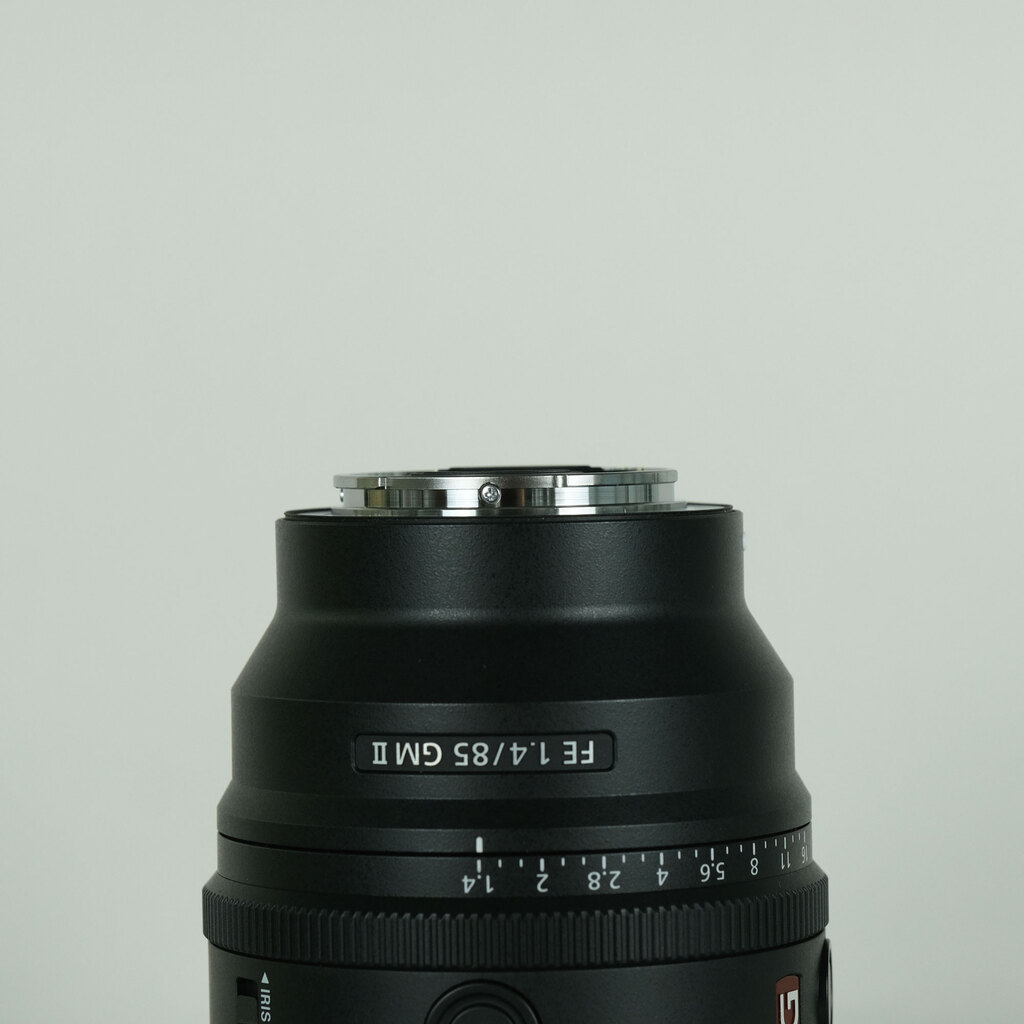 SONY FE 85mm F1.4 GM II SEL85F14GM2の出品 | ONE SCENE（ワンシーン）